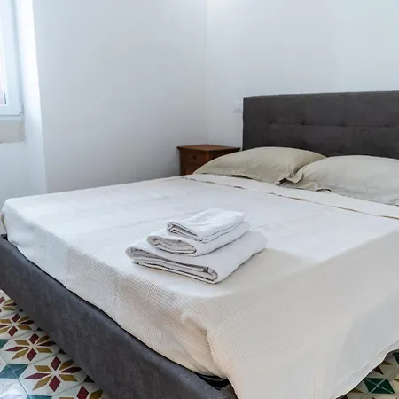 Torre Primaldo 1590 Dc By Professione Vacanze דירה אוטרנטו